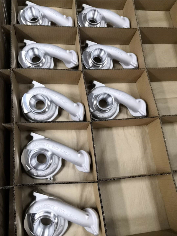 微视内窥镜在发动机涡轮增压器零件上的应用 微视内窥镜在发动机涡轮增压器零件上的应用